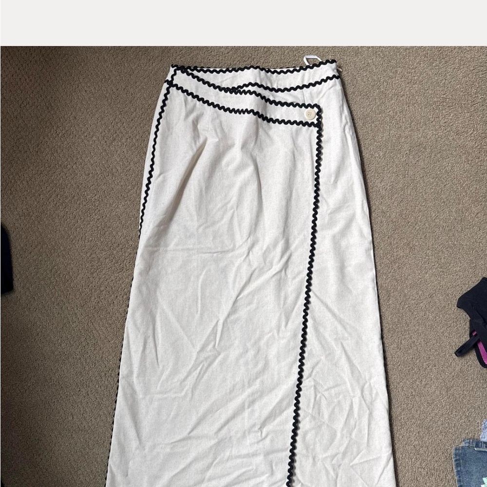 Commense White Maxi Skirt with Black Trim